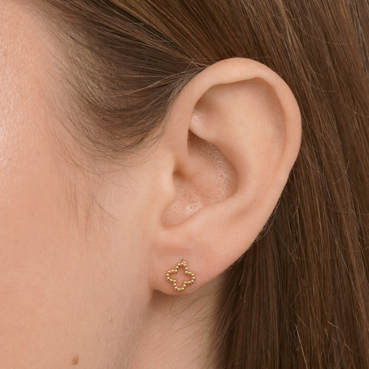 Irma - Boucles d'oreilles en acier inoxydable en forme de trèfle