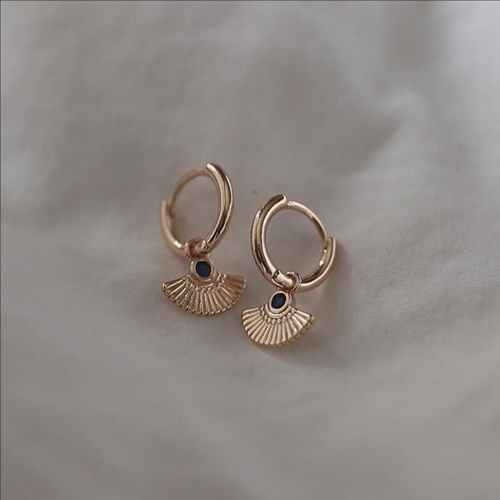 Boucle d'oreille en forme d'éventail avec créole en cristal