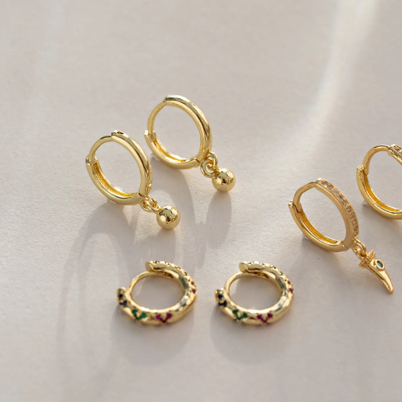Boucles D'oreilles Créoles Triangles Unisexe En Inox - Noir, Argent, Or - Style Hoops Pliants