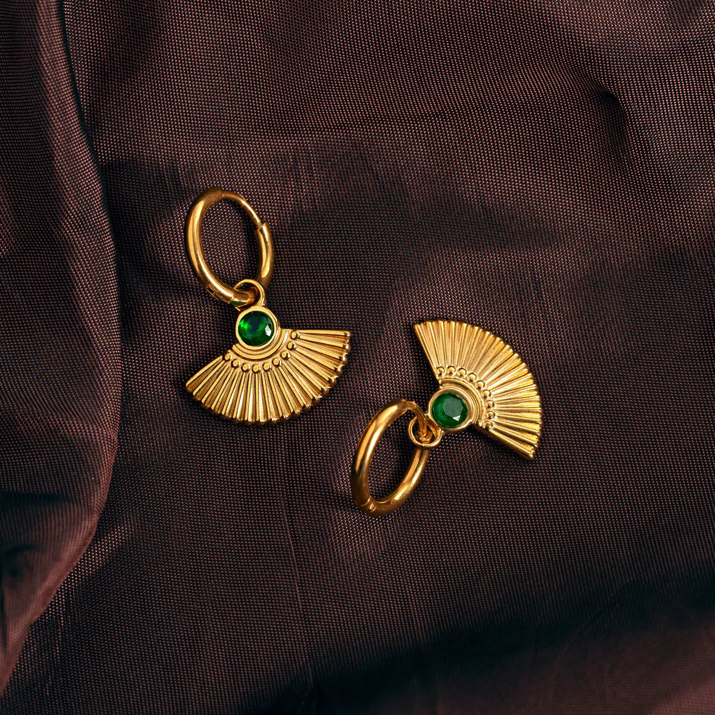 Adira - Boucles d'oreilles créoles éventail vert acier inoxydable