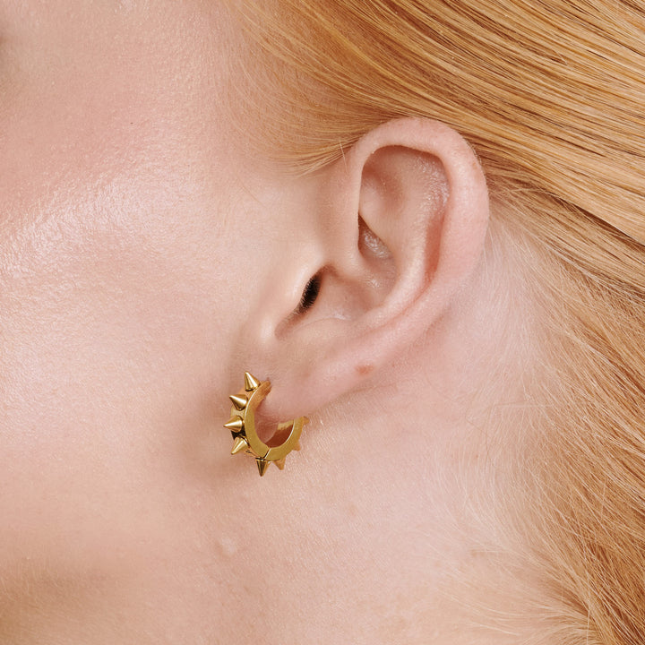 Elda - Boucles d'oreilles à anneau à pointes en acier inoxydable