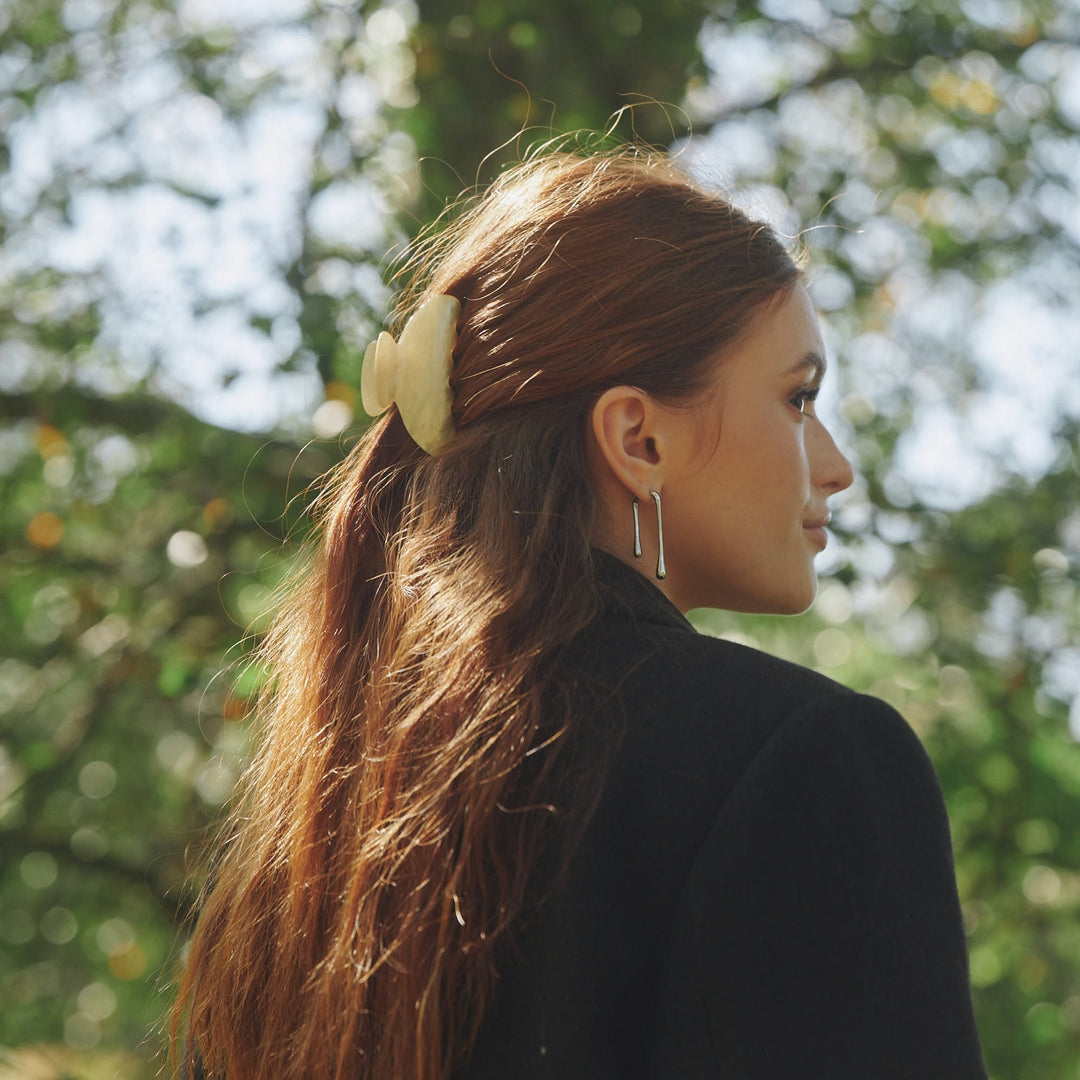 Corinne - Boucles d'oreilles à barre tombante en acier inoxydable