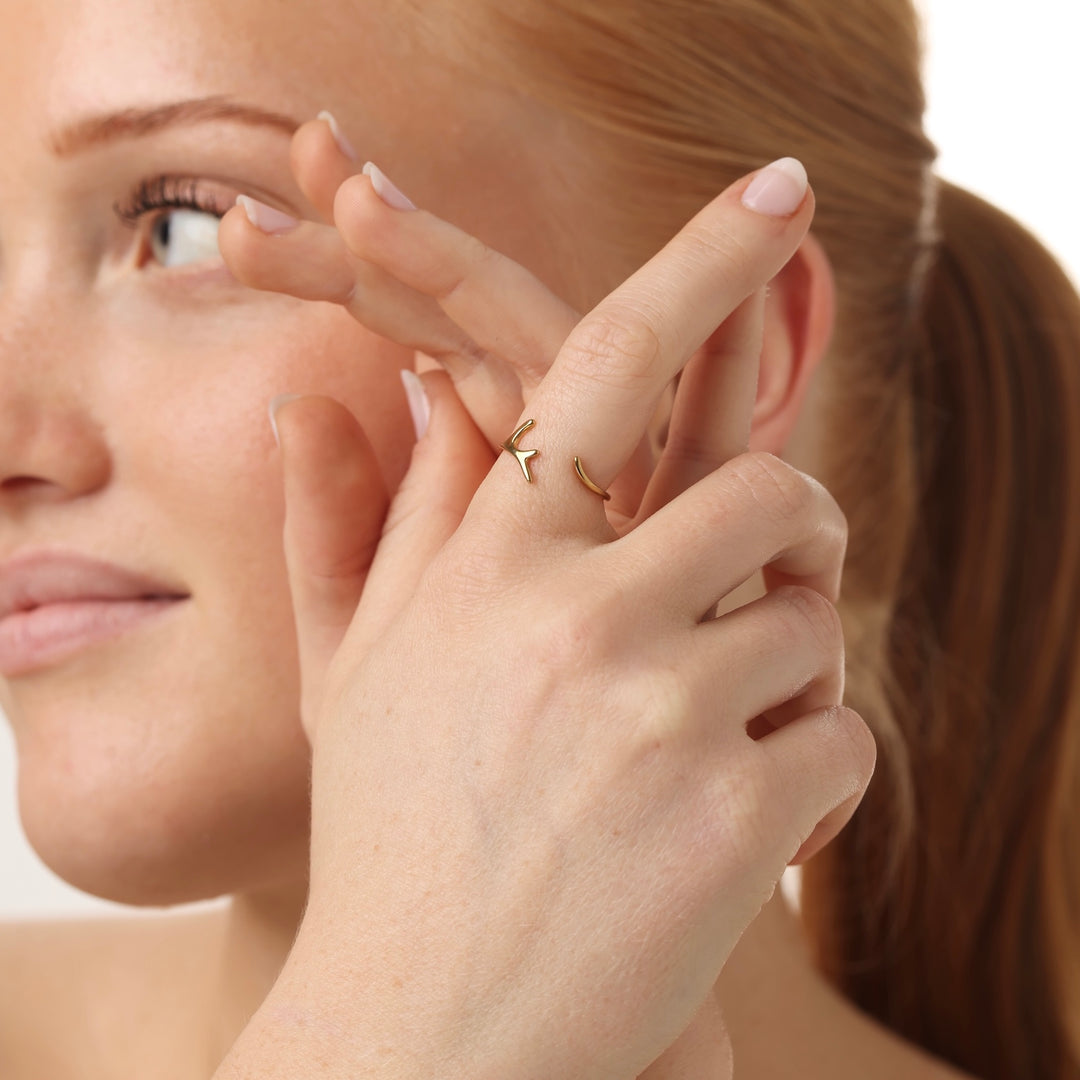 Janna - Bague délicate en branchette en acier inoxydable
