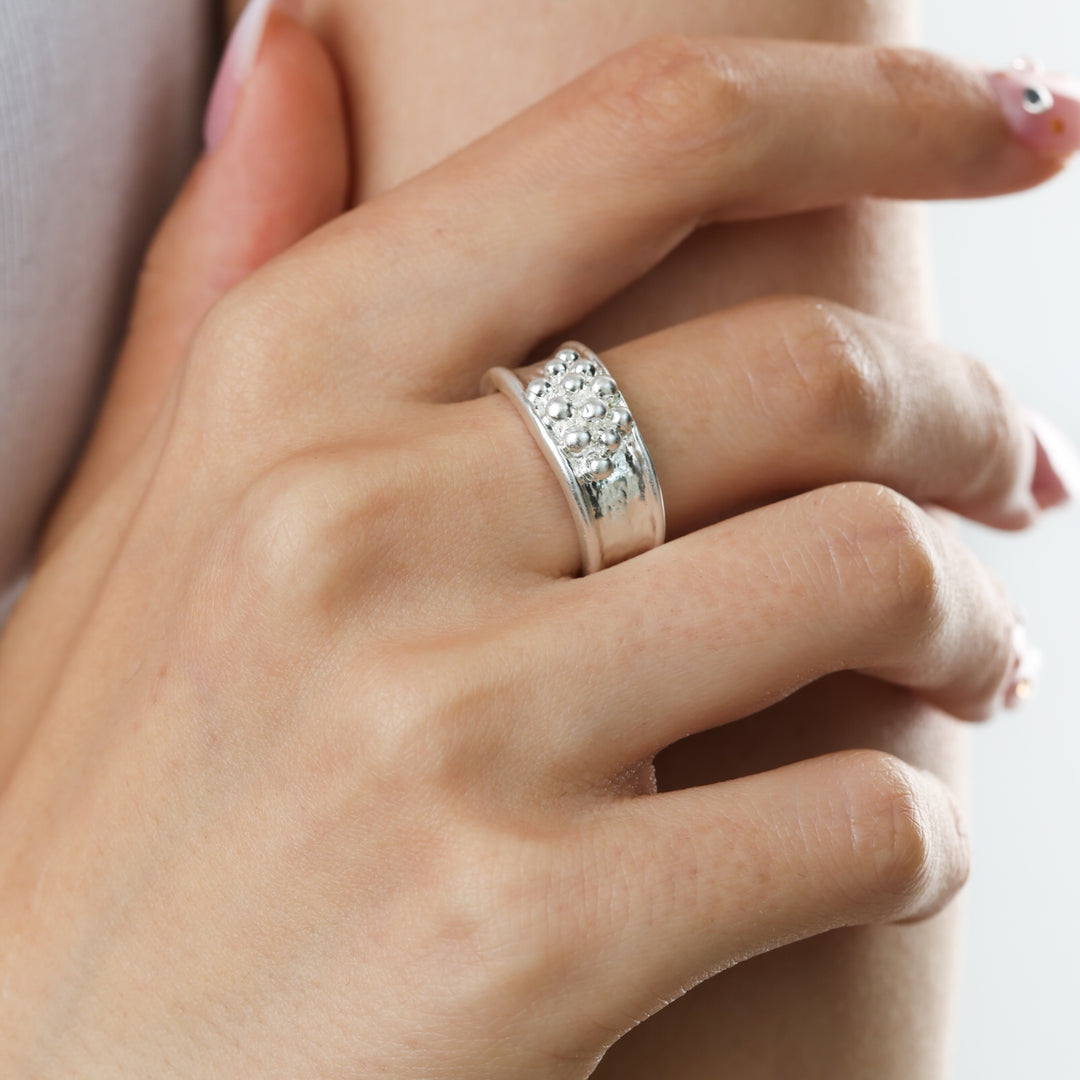 Iben – bague statement en acier inoxydable, argent | Timi of Sweden