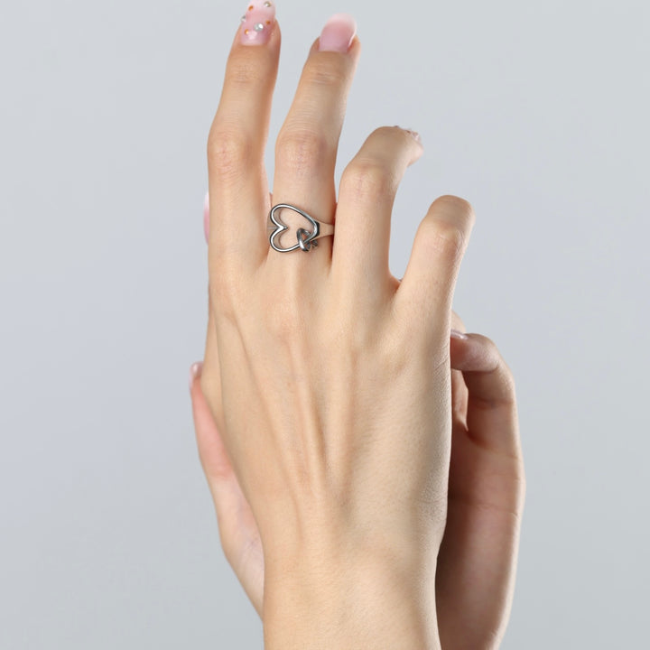 Britta – bague coeur en acier inoxydable, argent | Timi of Sweden