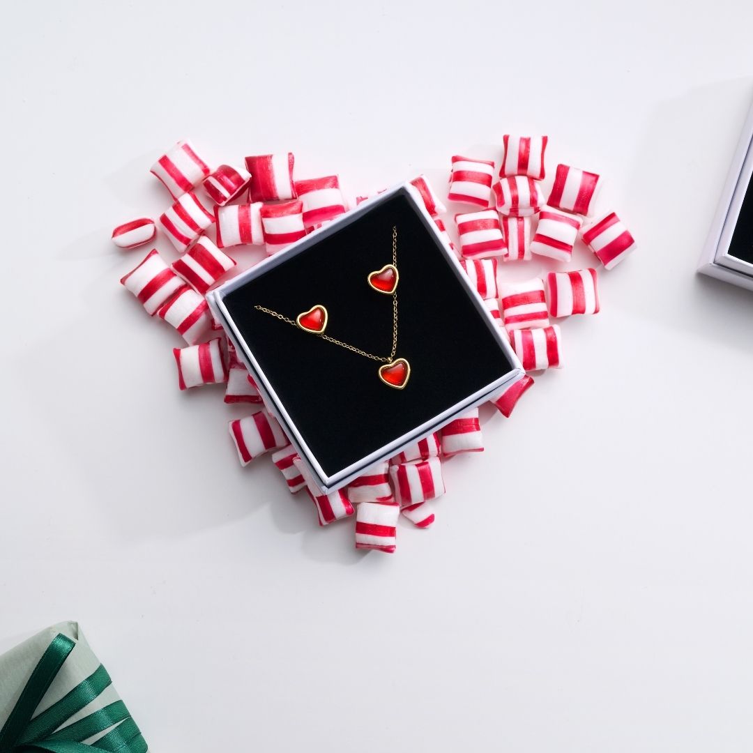 Ensemble collier et boucles d'oreilles Sonja Heart en acier inoxydable