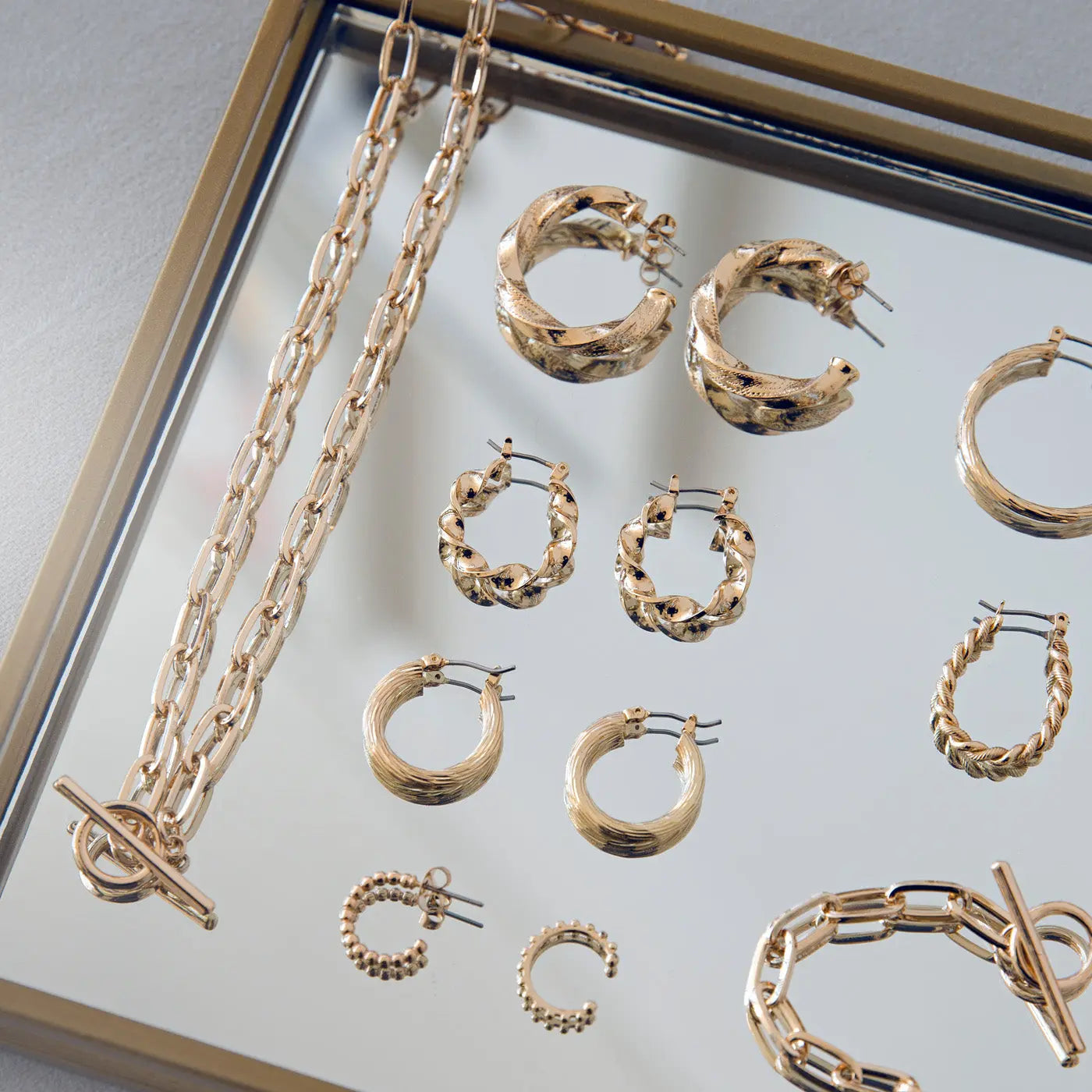 Boucles d'oreilles créoles torsadées