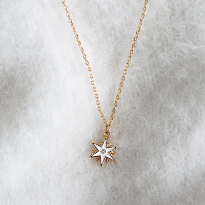 Collier étoile qui souhaite