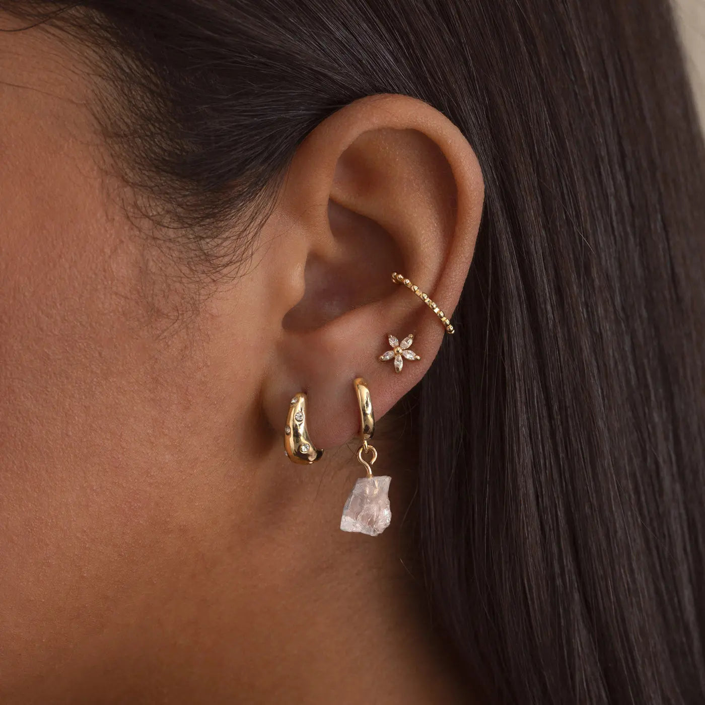 Boucles d'oreilles créoles semi-précieuses