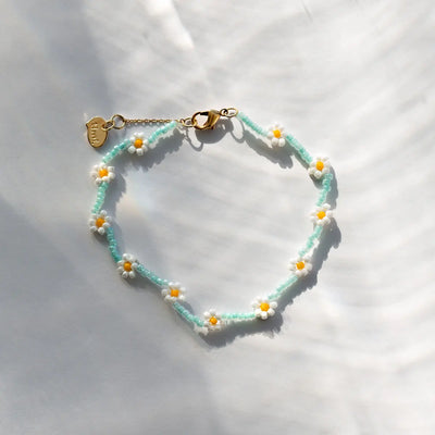Blue Flower Bead Bracelet