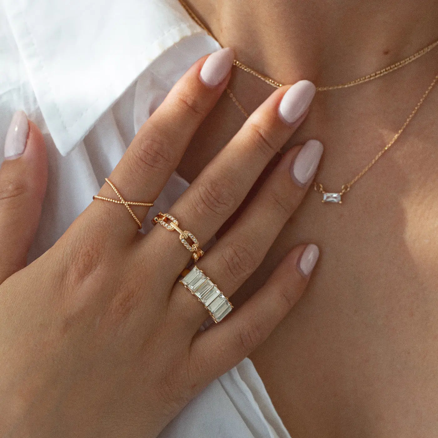 White Crystal Chain Ring