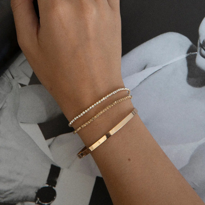 Essential Plain Bangle Bracelet Gold