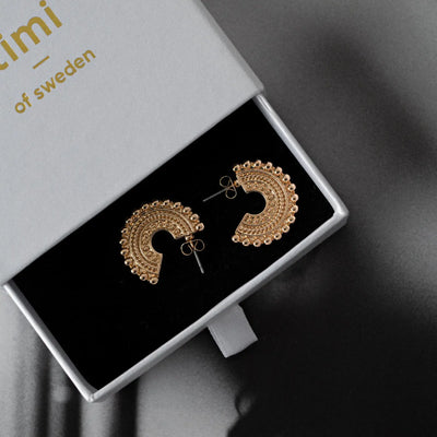 Riya - Boucles d'oreilles tiges orientales
